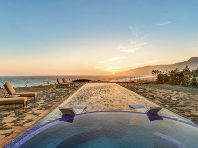 11,000 sq ft luxury Malibu Rental